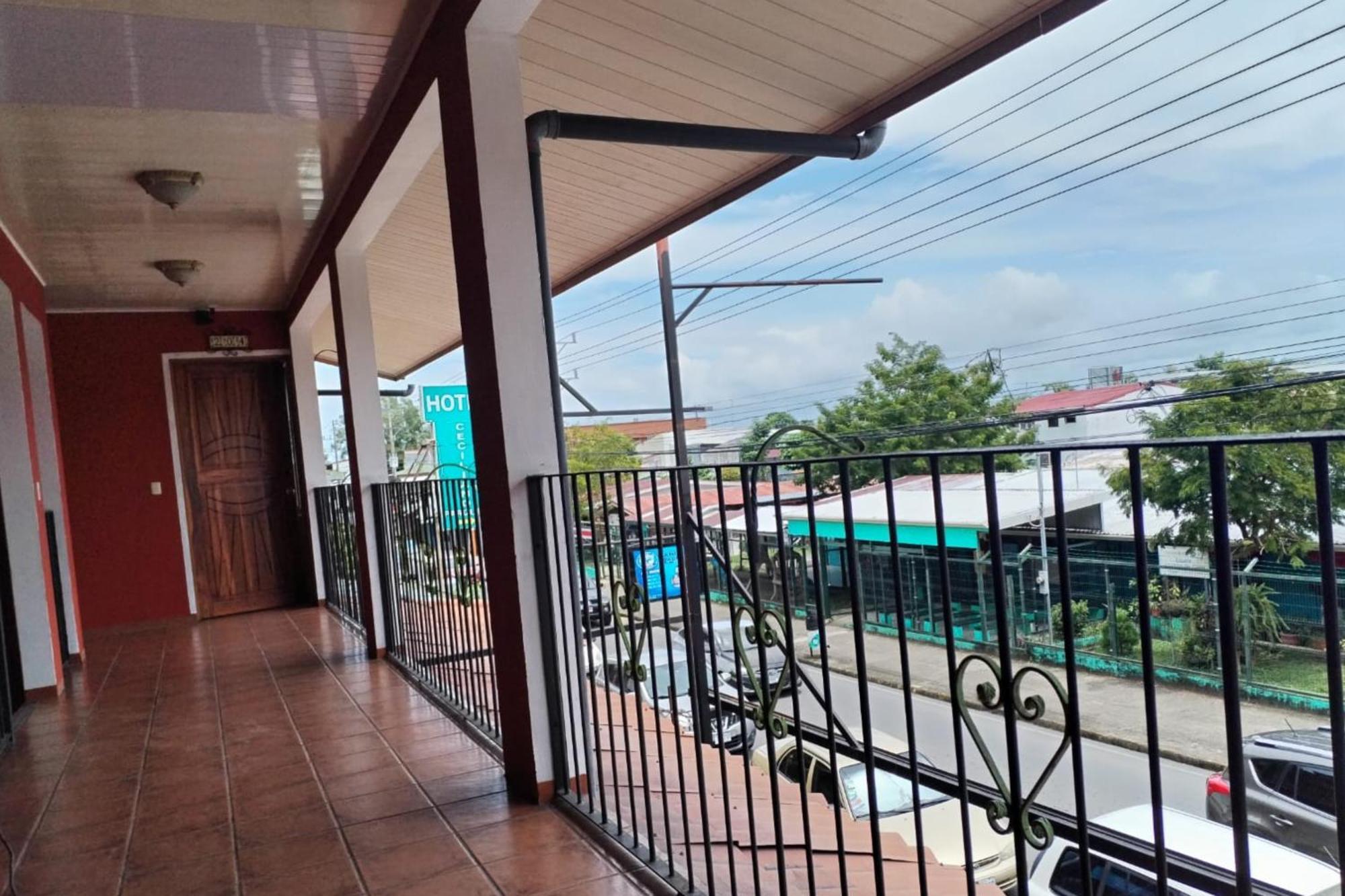 Hospedaje Papalotes Quepos Esterno foto