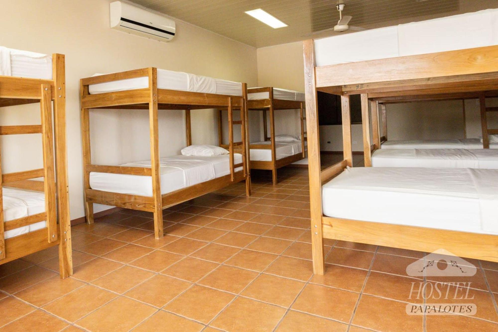 Hospedaje Papalotes Quepos Esterno foto